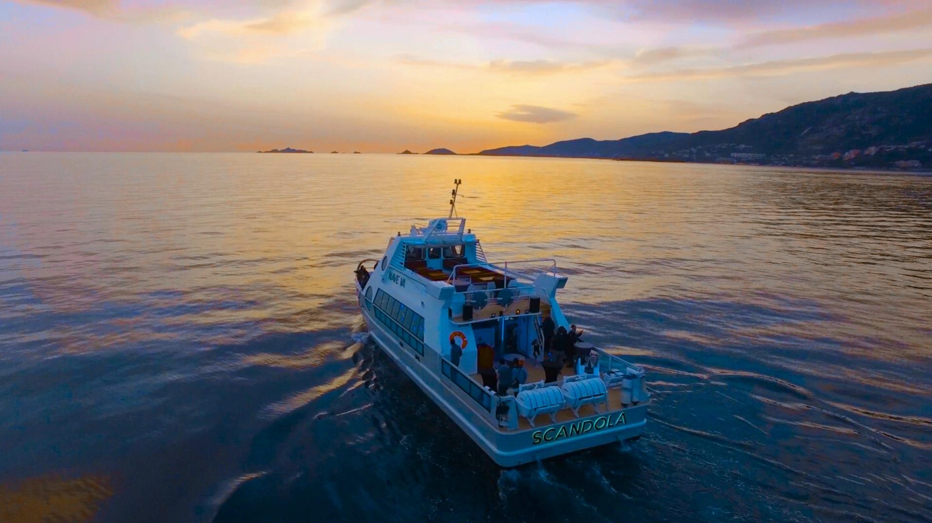 promenade en mer en Corse-du-Sud